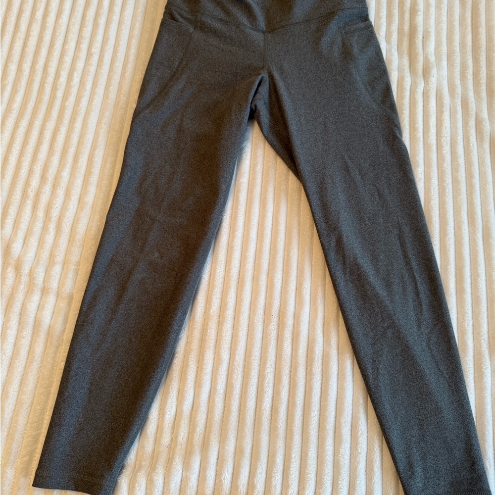 Old Navy Active Gray High-Rise Leggings